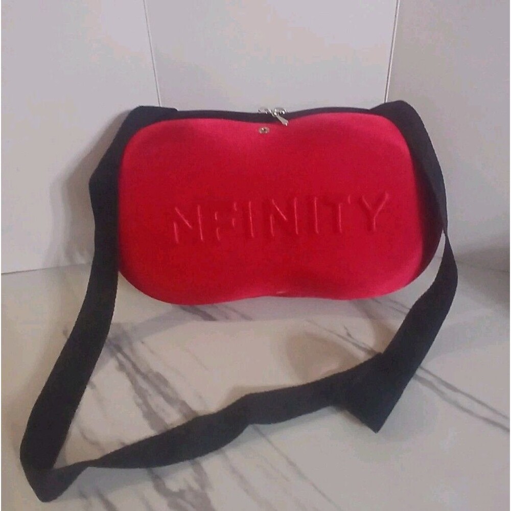 Nfinity Evolution 7 Cheer Shoe Case Bag Zip Shoulder Strap *No Shoes* Red